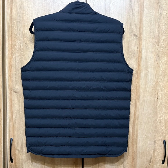 NWOT Peter Millar Men's Regent Crown Crafted Black Quilted Vest Size M $295 - Picture 8 of 15